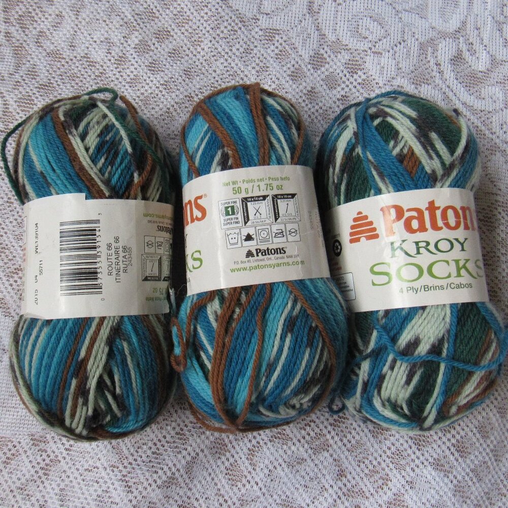 Lot of 3 balls Patons Kroy Socks, 50g each;